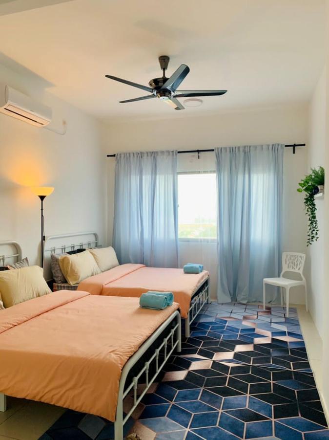 Bunga Homestay Sea View Kuala Terengganu Extérieur photo
